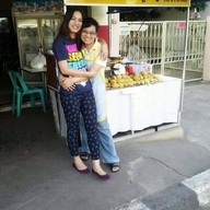 ร้านหยูข้าวมันไก่&ข้าวเหนียวหมวยมูน