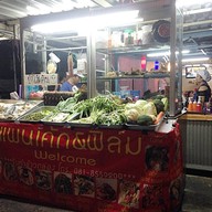 แพนเค้ก & ฟิล์ม (ก๋วยเตี๋ยวและอาหารตามสั่ง) ถนน สรรพวุธ