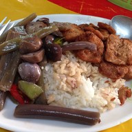 ร้านอาหารเจเรือนไผ่