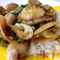 แพนเค้ก & ฟิล์ม (ก๋วยเตี๋ยวและอาหารตามสั่ง) ถนน สรรพวุธ