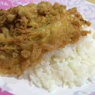 888 เหรียญ ตลาดโต้รุ่ง ปากน้ำ