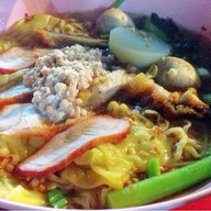 บะหมี่ - เกี๊ยว (หน้า มช.)