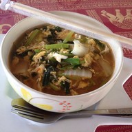 Taronga Field , กินอุตลุด
