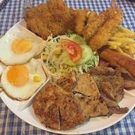 สเต็กพูนทรัพย์  ปาริชาติ ซอย 7