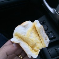 ขนมปังปิ้ง หลังโรงเรียนโรจนวิทย์