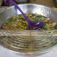 คุณตุ้มขนมไทย ตลาดธนบุรี สนามหลวง2