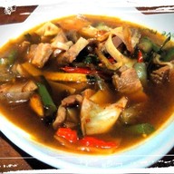ร้านอาหารหลังบ้าน