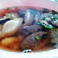 ร้านก๋วยจั๊บ อาแป๊ะ