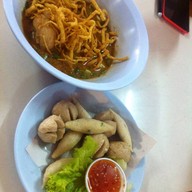 มาลีก๋วยเตี๋ยวต้มยำสุโขทัย (สูตรไทยโบราณ)