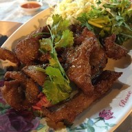 หลบมุม ( ในสวนปลาม์ )