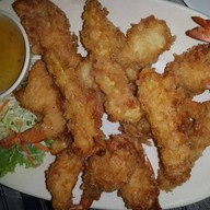 สวนอาหารข้าวปั้น ริมนำ้หวายเหนียว หวายเหนียว