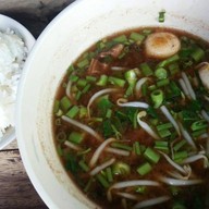 ก๋วยเตี๋ยวเรือคลองบางระมาด