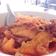 หญิงแต๋ว อรทัย