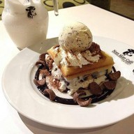 นมมอร์คาเฟ่ ม.ศิลปากร