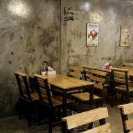 นมมอร์คาเฟ่ ม.ศิลปากร