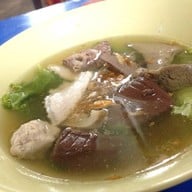 เลือดหมู โจ๊ก ข้าวต้ม