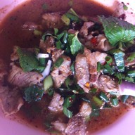 ส้มตำป้าเสริฐ ข้างรพ.เมืองราช