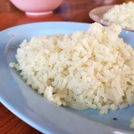 ข้าวมันไก่ ขนมจีน หน้าโรงพยาบาลใกล้หมอ