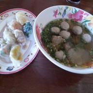 ก๋วยเตี๋ยวปากหม้อ