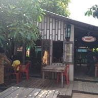 ไม้กอล์ฟ ลพบุรี