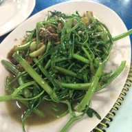 เจ้รุ้ง เจ้าเก่า