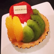 DEAN & DELUCA มหานคร คิ้วบ์