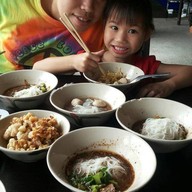 ก๋วยเตี๋ยวเรือ AEC