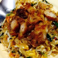 ผัดไทหมูกรอบ มาลัยแมน