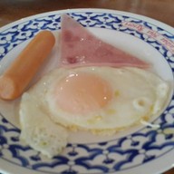 ไก่แบ้ฮัทรีสอร์ท