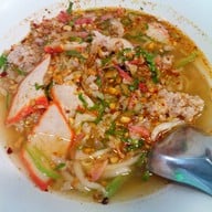 เจ๊หมวย ก๋วยเตี๋ยวหมูต้มยำสุโขทัย (สูตรโบราณ)