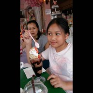 Milk Bar (ห้างฉัตร ลำปาง)