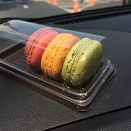 Dhara Dhevi Macaron เดอะมอลล์บางกะปิ