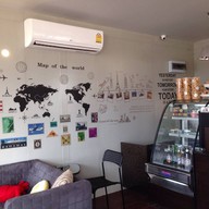 Again Fresh Cafe