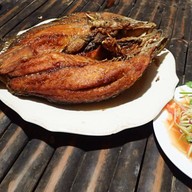 หาดสุชาดาซีฟู้ด