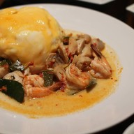 Clocktale Bar & Bistro