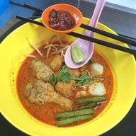 อาหารตามสั่ง สปาเก็ตตี้ by กะลาลู