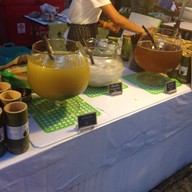 น้ำกระบอก @ Cicada