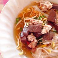 ขนมจีนป้าป้อง