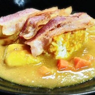 ข้าวแกงกระหรี่ ฝายหิน
