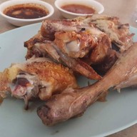 ไก่บ้านย่าง