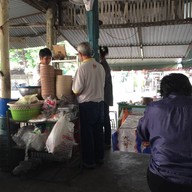 ก๋วยเตี๋ยวตำลึง