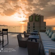 Executive Club Terrace @ Holiday Inn Pattaya