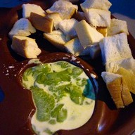 น้องมิ้นท์ ขนมปังเย็น เกล็ดหิมะ นนทบุรี