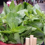 ก๋วยเตี๋ยวไก่มะระนายหาญ