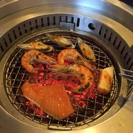 Tohkai yakiniku สาขาเดอะคริสตัล พีทีที อาคาร A ชั้น 2 ถ.ชัยพฤกษ์