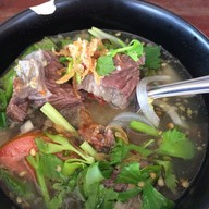 คอลิค อิ่มอร่อย