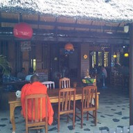 ครัวศรีพร สี่แยกไพศาลี