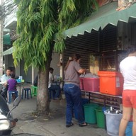 ข้าวมันไก่-หมูอบ ไหหลำ (สะพานเขลางค์)