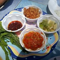 ครัวแอบอร่อย