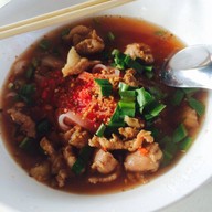 ป้าเหรียญก๋วยเตี๋ยวหมู